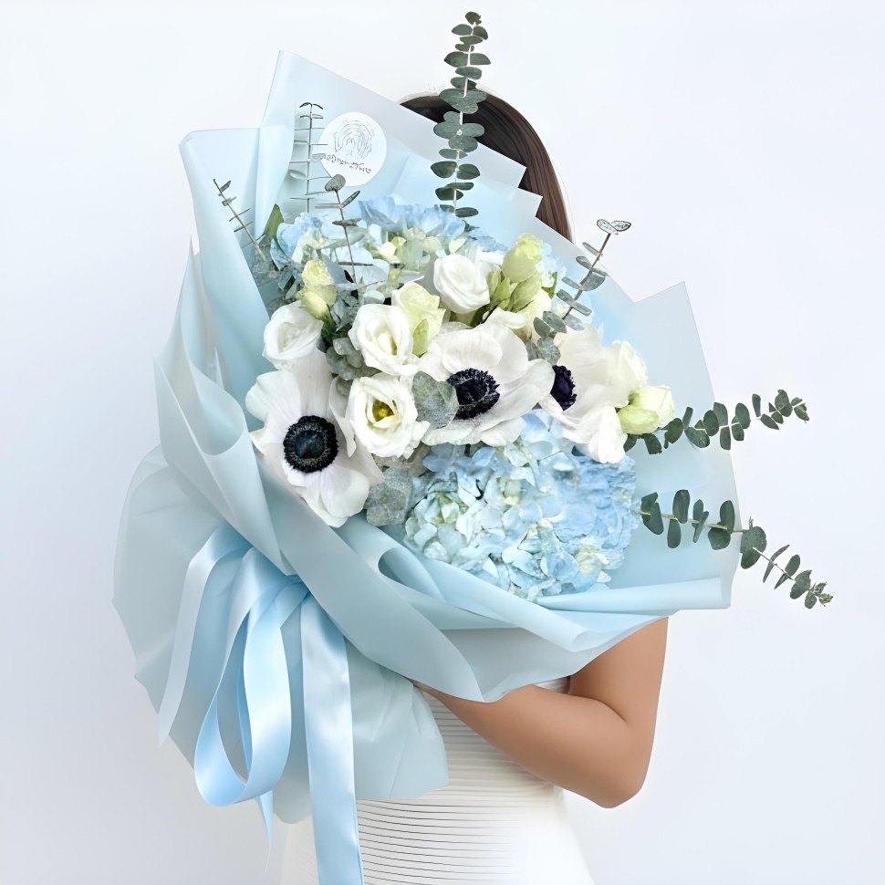 Blue Estrella Fresh Flowers Hand Tied Bouquet