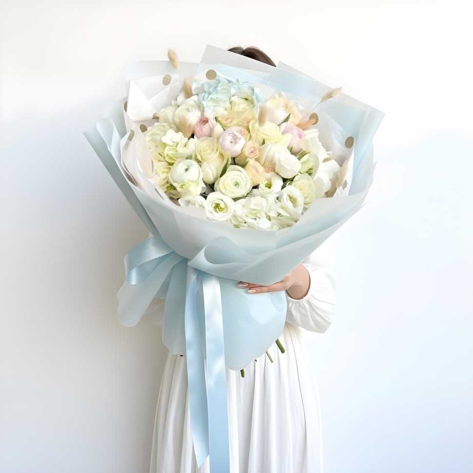 Elodie Hand Tied Flower Bouquet